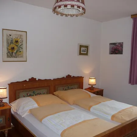 Fiausch Apartment